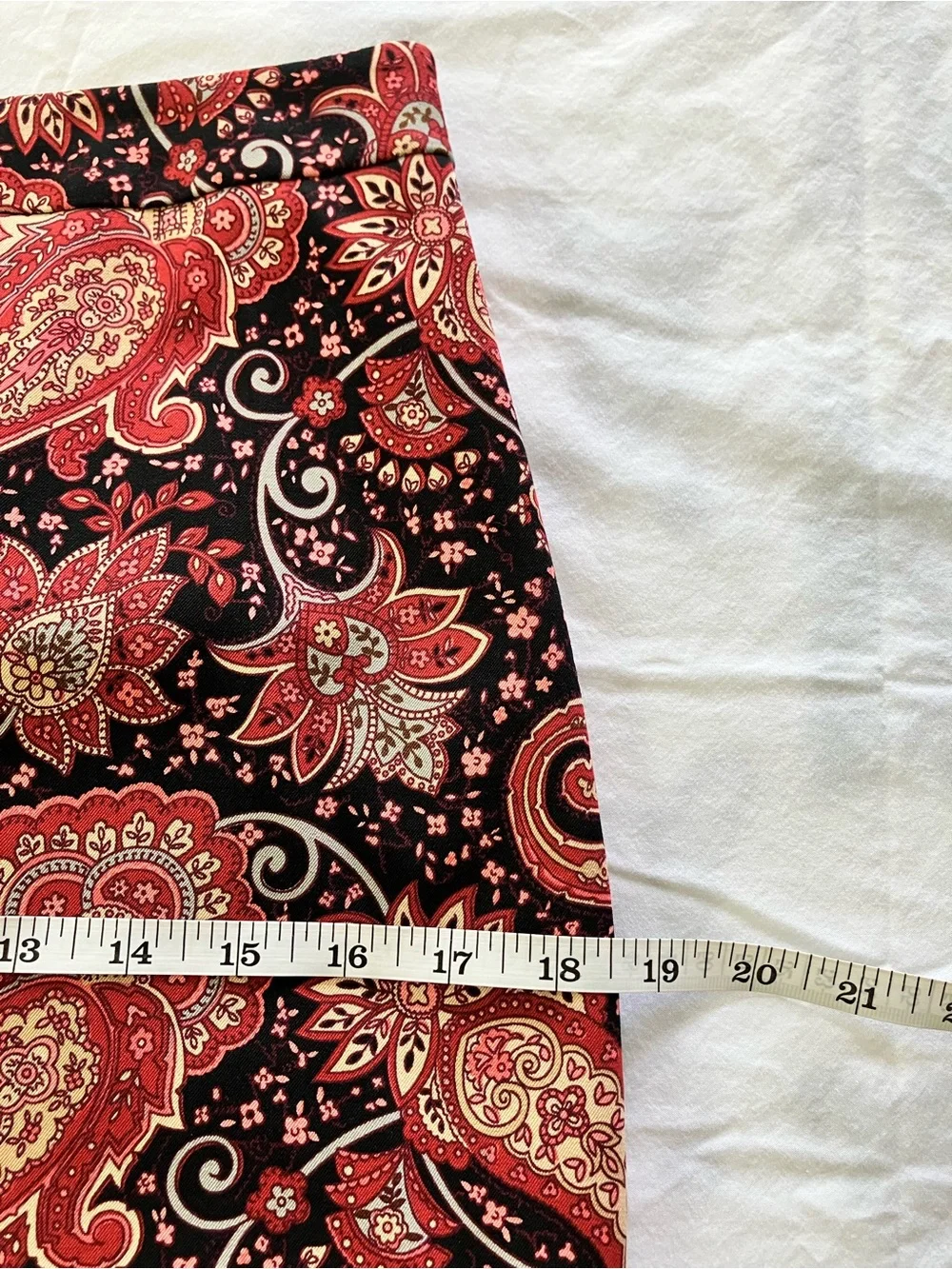Talbots Petite 6P Paisley Pencil Skirt Red Black Cotton Rayon Lined Stretch